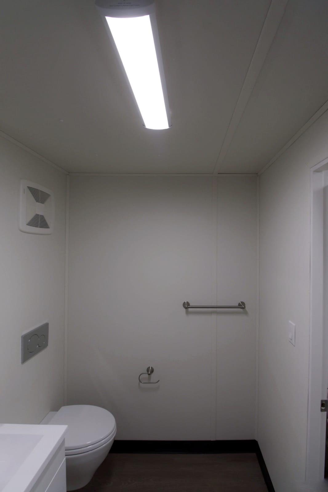 20&prime; Site office + Washroom - Container Services Pty Ltd