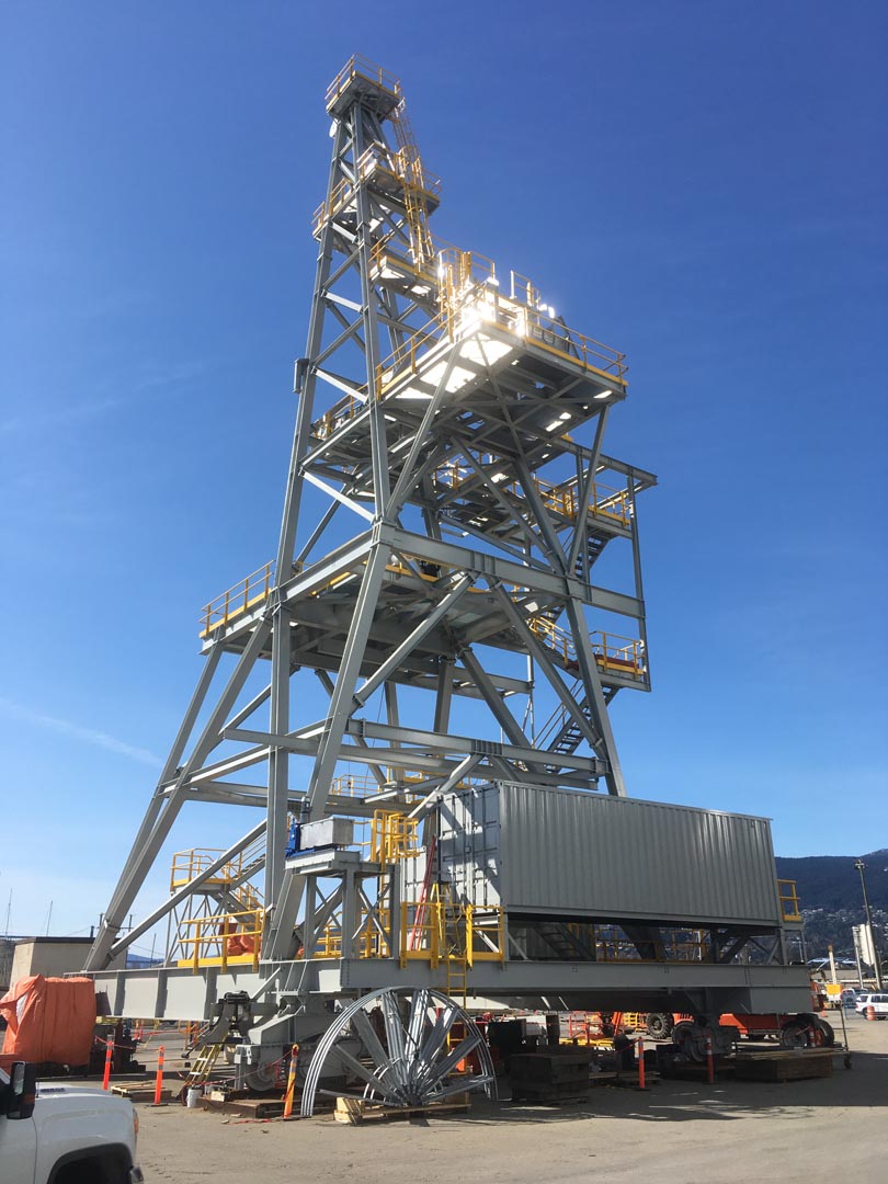 32&prime; Custom length E- house - Container Services Pty Ltd