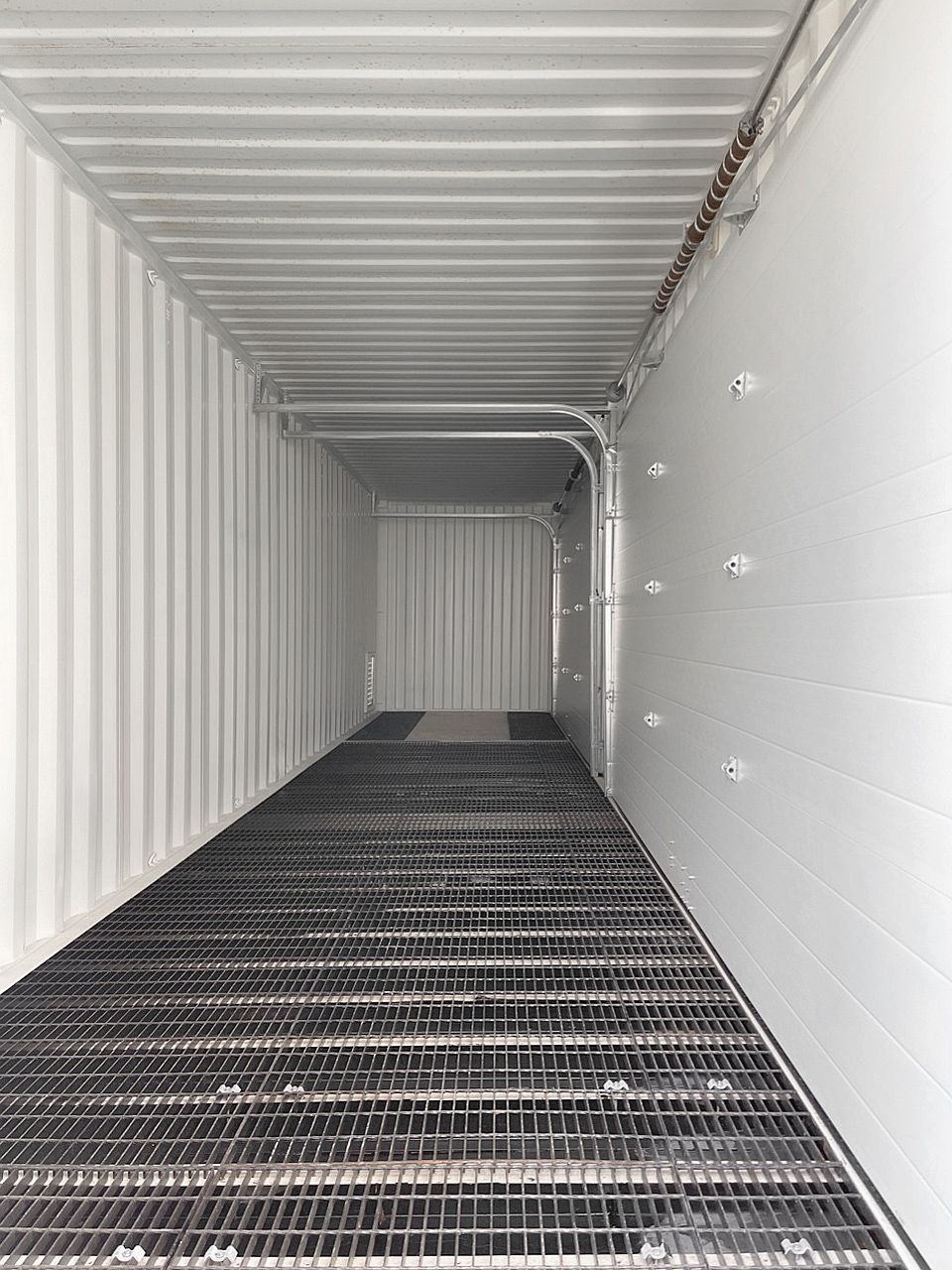 40&rsquo;HC HAZCON Containment unit w/ Overhead doors - Container Services Pty Ltd